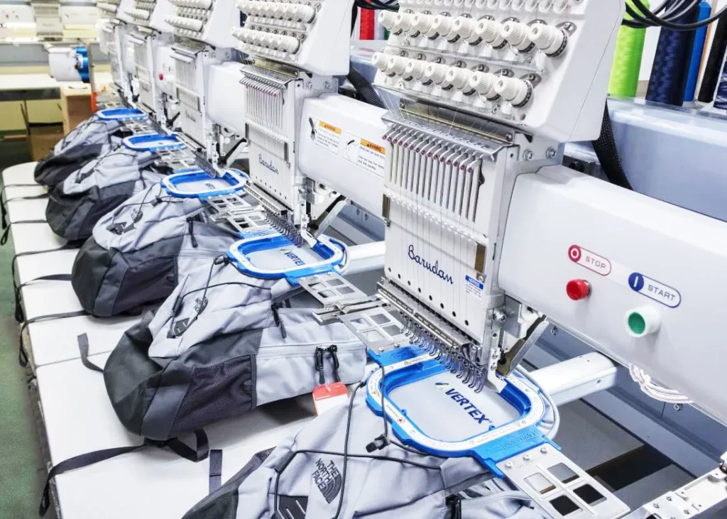 Signatures by ML custom apparel production workshop